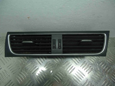 8T2820951B İç Hava Deflektörü Audi A5 (8T) 2007 - 2011 2010,